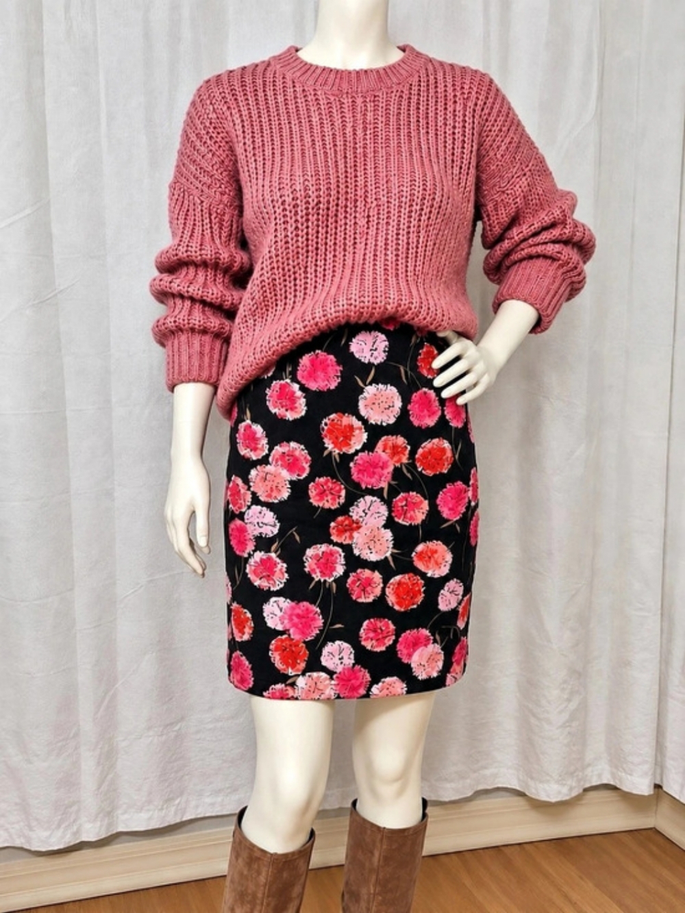 Talbots Plus Petite 16WP Black Pink Floral Pencil Skirt